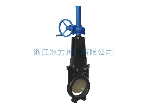 鑄鐵刀型閘閥布置簡單，結(jié)構(gòu)緊湊，節(jié)省空間！
